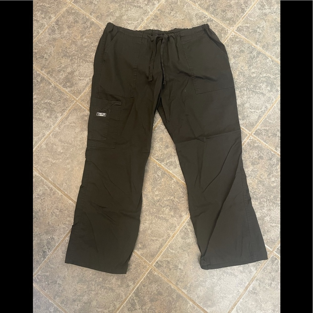 Cherokee workwear black medium petite scrub bottoms!